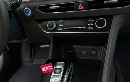 Hyundai Sonata VIII, 2023 год, 4 400 000 рублей, 12 фотография