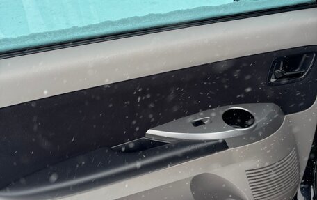 Mitsubishi Grandis, 2007 год, 1 100 000 рублей, 23 фотография