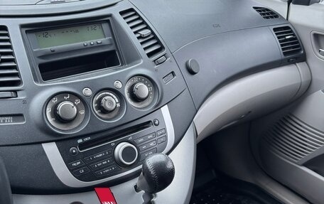 Mitsubishi Grandis, 2007 год, 1 100 000 рублей, 12 фотография