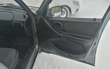 Chevrolet Niva I рестайлинг, 2011 год, 540 000 рублей, 12 фотография