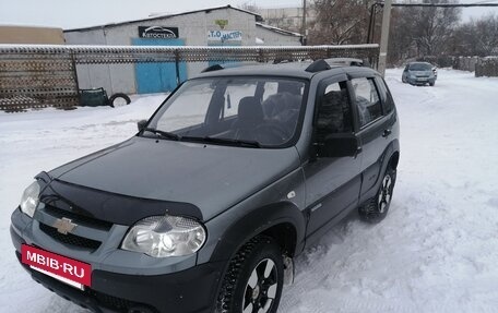 Chevrolet Niva I рестайлинг, 2011 год, 540 000 рублей, 6 фотография