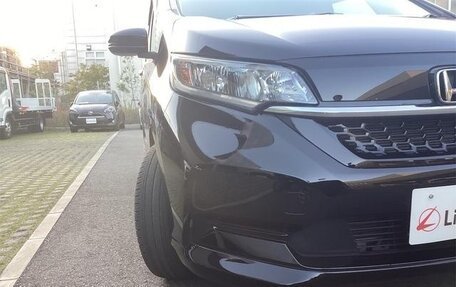 Honda Freed II, 2022 год, 1 650 000 рублей, 3 фотография