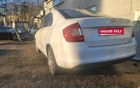 Skoda Rapid I, 2014 год, 420 000 рублей, 3 фотография