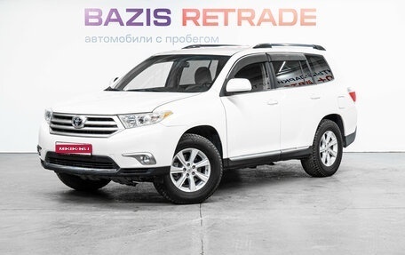 Toyota Highlander III, 2011 год, 1 930 000 рублей, 1 фотография