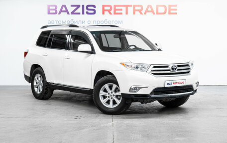 Toyota Highlander III, 2011 год, 1 930 000 рублей, 4 фотография
