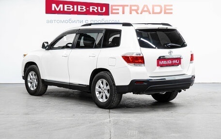 Toyota Highlander III, 2011 год, 1 930 000 рублей, 8 фотография