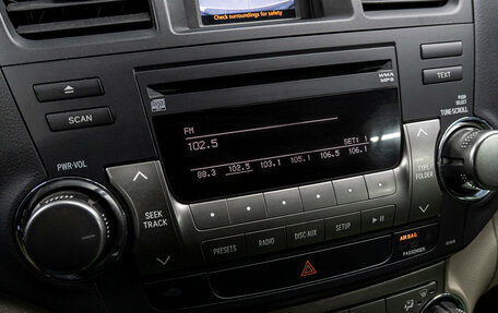 Toyota Highlander III, 2011 год, 1 930 000 рублей, 27 фотография