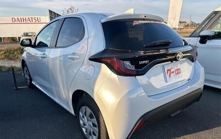 Toyota Yaris, 2022 год, 5 фотография