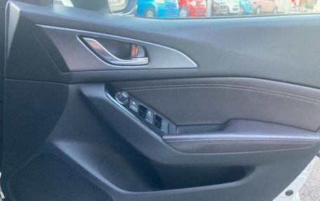 Mazda Axela, 2018 год, 1 180 000 рублей, 19 фотография