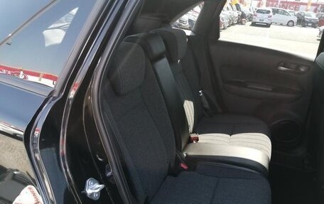 Honda Fit, 2022 год, 950 000 рублей, 12 фотография