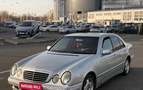Mercedes-Benz E-Класс, 2000 год, 490 000 рублей, 3 фотография