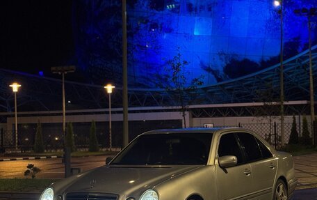 Mercedes-Benz E-Класс, 2000 год, 490 000 рублей, 14 фотография