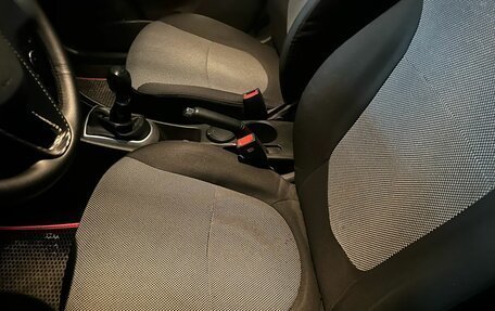 Hyundai Solaris II рестайлинг, 2013 год, 790 000 рублей, 5 фотография