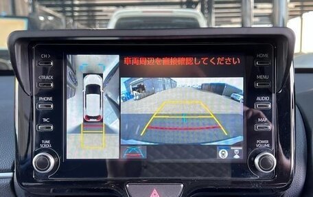 Toyota Yaris Cross, 2021 год, 1 779 000 рублей, 24 фотография