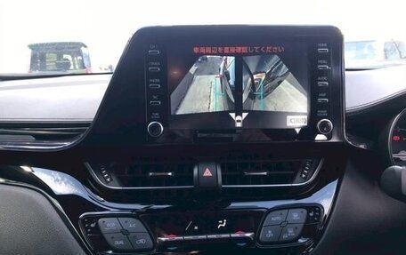 Toyota C-HR I рестайлинг, 2023 год, 2 160 000 рублей, 21 фотография