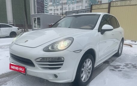 Porsche Cayenne III, 2012 год, 2 000 000 рублей, 2 фотография
