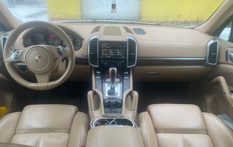 Porsche Cayenne III, 2012 год, 2 000 000 рублей, 12 фотография