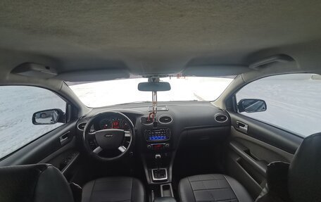 Ford Focus II рестайлинг, 2007 год, 440 000 рублей, 19 фотография