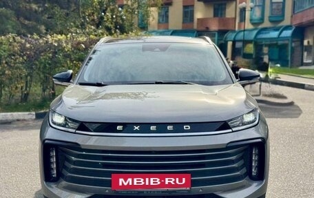 CheryExeed TXL, 2023 год, 2 450 000 рублей, 2 фотография