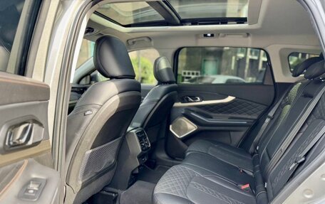 CheryExeed TXL, 2023 год, 2 450 000 рублей, 13 фотография