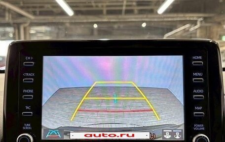 Toyota Yaris, 2022 год, 1 460 000 рублей, 21 фотография