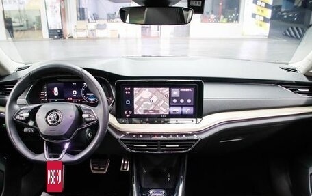 Skoda Octavia IV, 2022 год, 2 500 000 рублей, 7 фотография