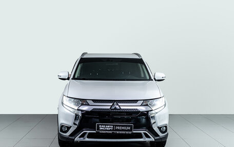 Mitsubishi Outlander III рестайлинг 3, 2020 год, 2 247 000 рублей, 2 фотография