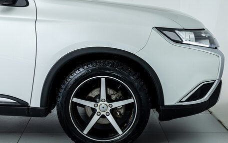 Mitsubishi Outlander III рестайлинг 3, 2020 год, 2 247 000 рублей, 9 фотография