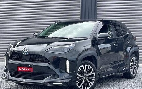 Toyota Yaris Cross, 2022 год, 1 810 000 рублей, 1 фотография