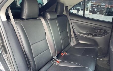 Toyota Yaris Cross, 2022 год, 1 810 000 рублей, 9 фотография