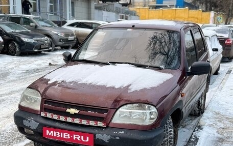 Chevrolet Niva I рестайлинг, 2004 год, 190 000 рублей, 2 фотография