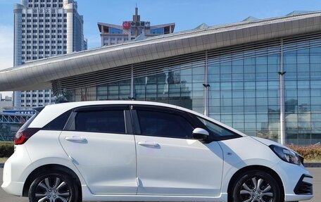 Honda Fit, 2022 год, 1 410 000 рублей, 8 фотография