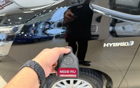 Toyota Voxy III, 2015 год, 1 999 000 рублей, 21 фотография