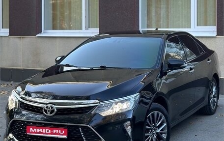Toyota Camry, 2017 год, 2 450 000 рублей, 1 фотография