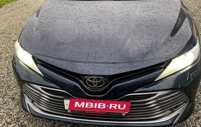 Toyota Camry, 2020 год, 2 700 000 рублей, 1 фотография