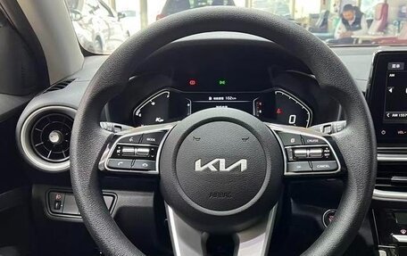 KIA K3, 2022 год, 1 620 000 рублей, 12 фотография