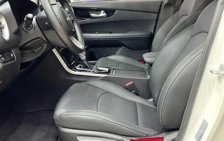 KIA K3, 2022 год, 1 620 000 рублей, 13 фотография