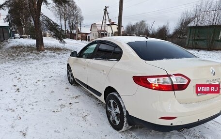 Renault Fluence I, 2013 год, 860 000 рублей, 3 фотография