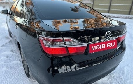 Toyota Camry, 2017 год, 2 450 000 рублей, 8 фотография