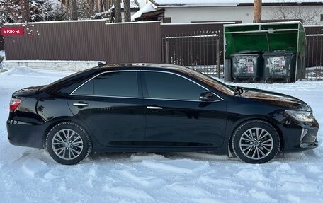 Toyota Camry, 2017 год, 2 450 000 рублей, 11 фотография