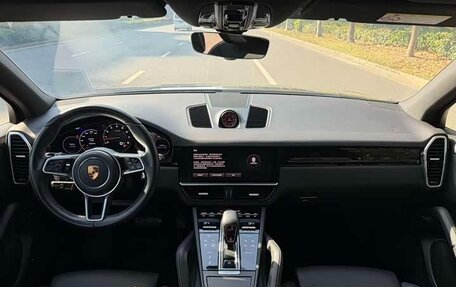 Porsche Cayenne III, 2022 год, 10 610 000 рублей, 7 фотография