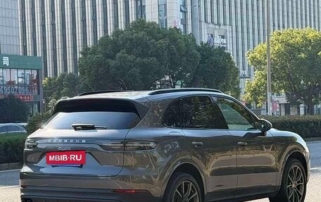 Porsche Cayenne III, 2022 год, 10 610 000 рублей, 3 фотография