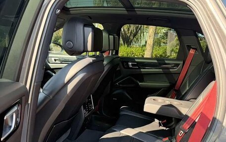 Porsche Cayenne III, 2022 год, 10 610 000 рублей, 13 фотография