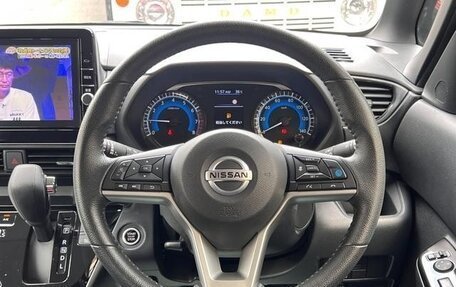 Nissan Roox, 2022 год, 910 000 рублей, 13 фотография