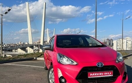 Toyota Aqua I, 2014 год, 869 000 рублей, 1 фотография