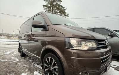 Volkswagen Multivan T5, 2012 год, 2 650 000 рублей, 1 фотография