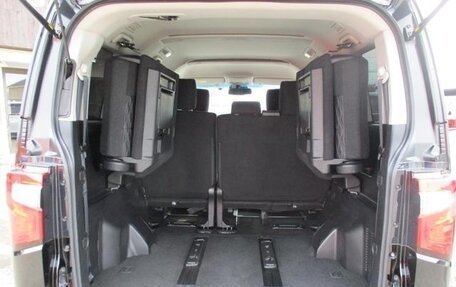 Mitsubishi Delica D:5 I, 2022 год, 2 535 000 рублей, 11 фотография