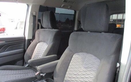 Mitsubishi Delica D:5 I, 2022 год, 2 535 000 рублей, 23 фотография