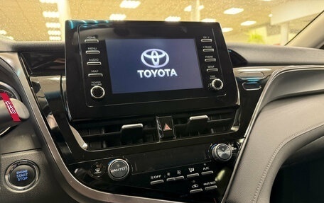 Toyota Camry, 2021 год, 3 030 000 рублей, 6 фотография