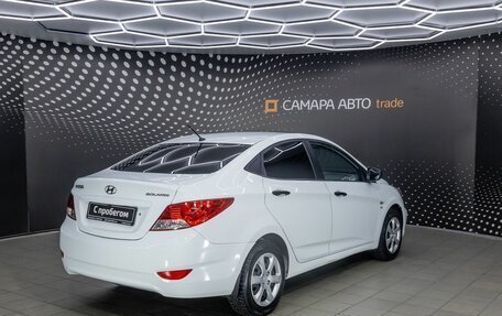 Hyundai Solaris II рестайлинг, 2013 год, 800 000 рублей, 2 фотография